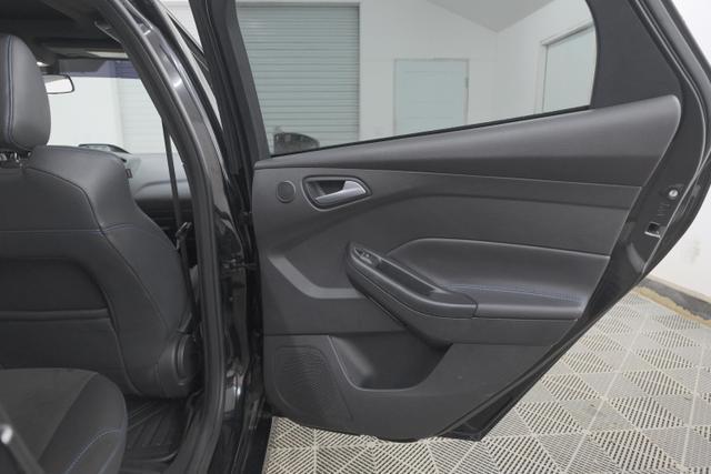 Photo of 2017 Shadow Black Ford Focus RS