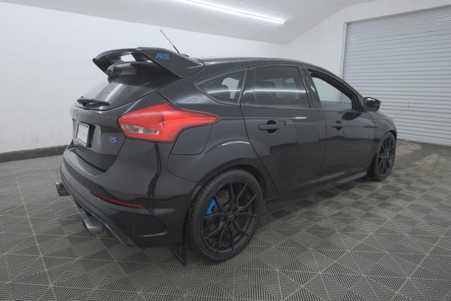 Photo of 2017 Shadow Black Ford Focus RS