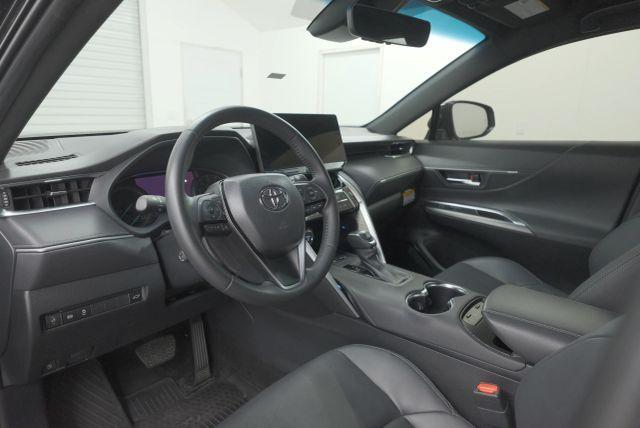 Photo of 2024 Celestial Black Toyota Venza