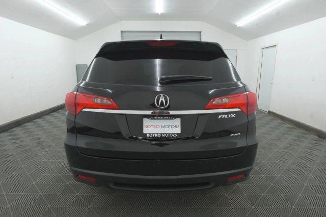 Photo of 2014 Crystal Black Pearl Acura RDX