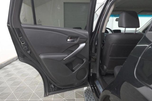 Photo of 2014 Crystal Black Pearl Acura RDX