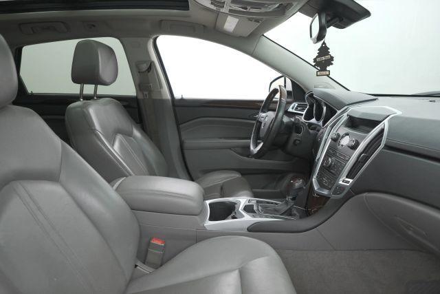 Photo of 2012 Platinum Ice Tri-Coat Cadillac SRX