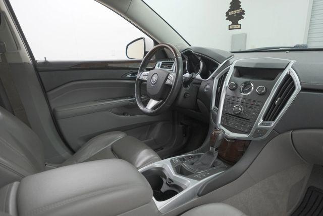 Photo of 2012 Platinum Ice Tri-Coat Cadillac SRX