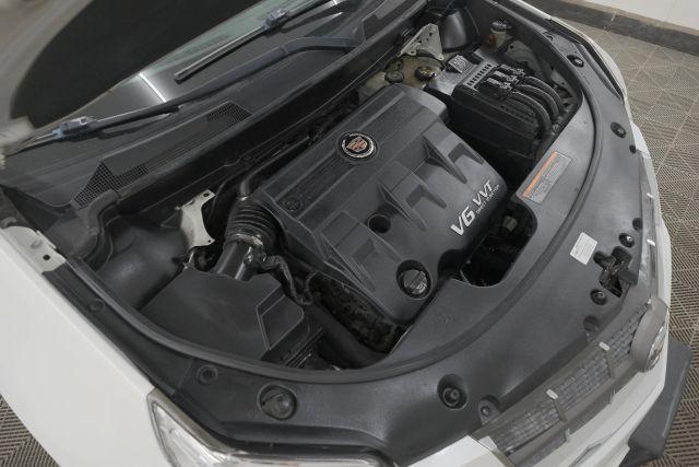Photo of 2012 Platinum Ice Tri-Coat Cadillac SRX