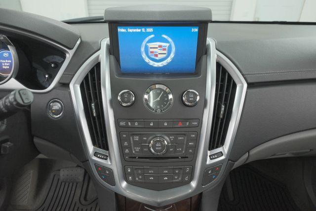 Photo of 2012 Platinum Ice Tri-Coat Cadillac SRX