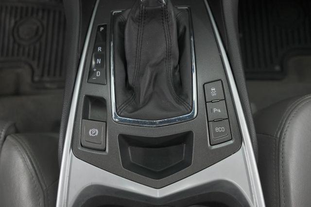 Photo of 2012 Platinum Ice Tri-Coat Cadillac SRX