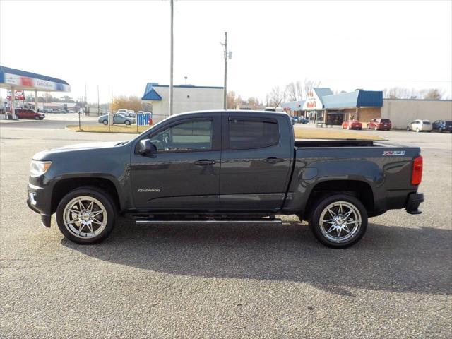 Photo of 2017 Graphite Metallic Chevrolet Colorado