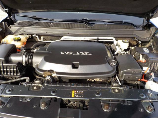 Photo of 2017 Graphite Metallic Chevrolet Colorado