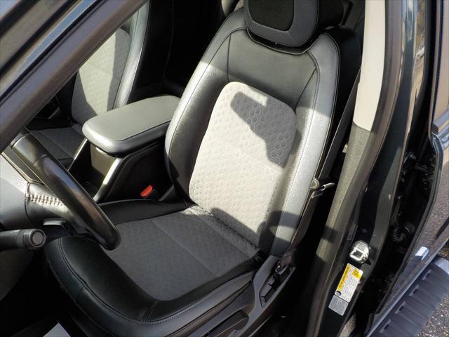 Photo of 2017 Graphite Metallic Chevrolet Colorado