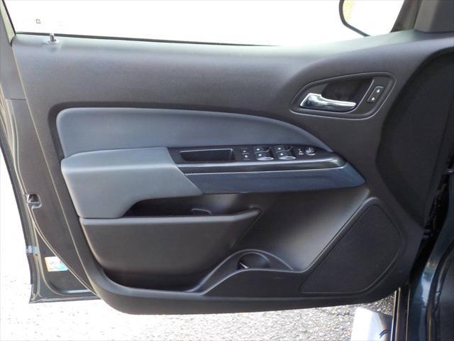 Photo of 2017 Graphite Metallic Chevrolet Colorado