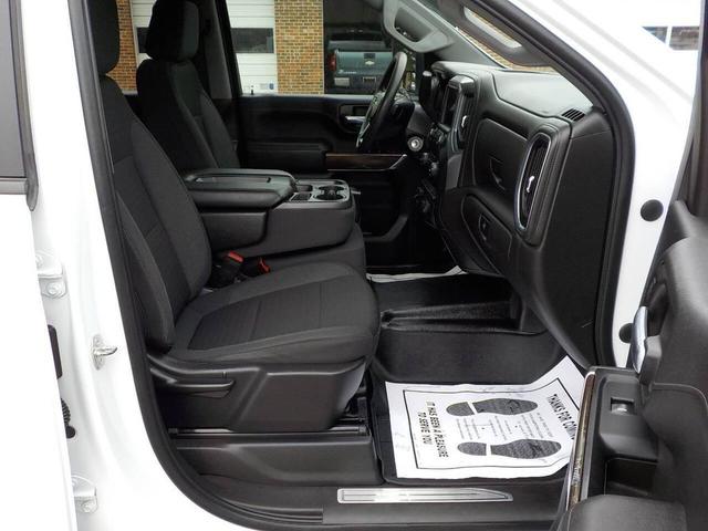 Photo of 2020 Summit White Chevrolet Silverado 2500