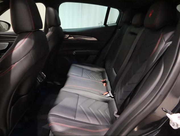 Photo of 2023 Nero Tempesta Metallic Maserati Grecale