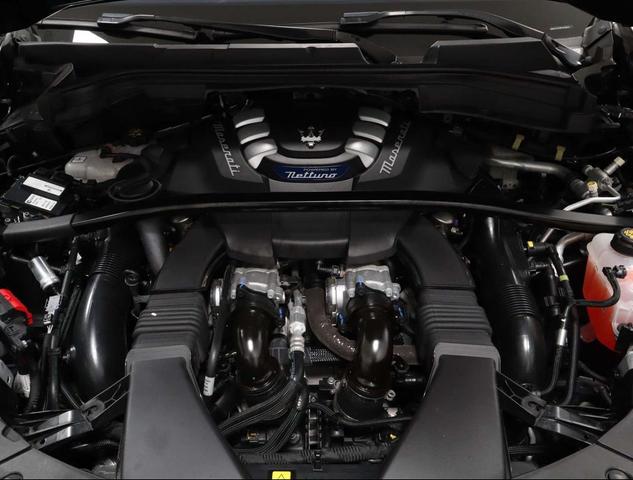 Photo of 2023 Nero Tempesta Metallic Maserati Grecale