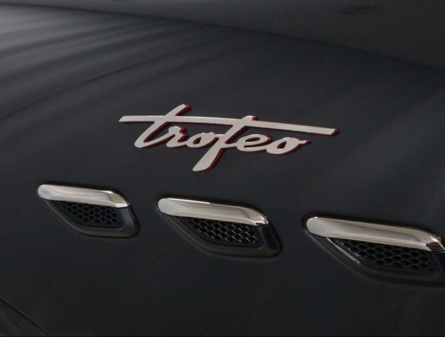 Photo of 2023 Nero Tempesta Metallic Maserati Grecale