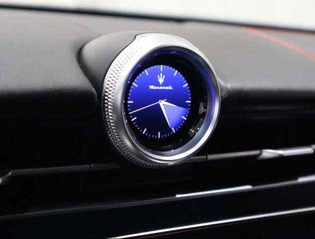 Photo of 2023 Nero Tempesta Metallic Maserati Grecale