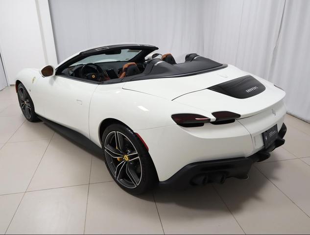 Photo of 2024 White Ferrari Roma Spider