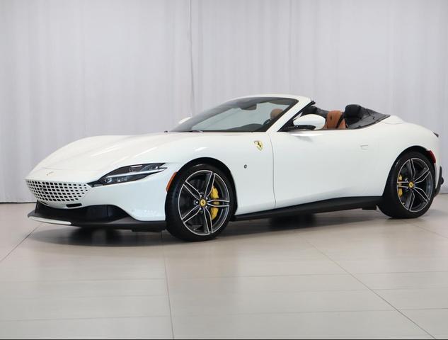 Photo of 2024 White Ferrari Roma Spider