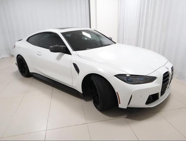 Photo of 2023 Alpine White BMW M4