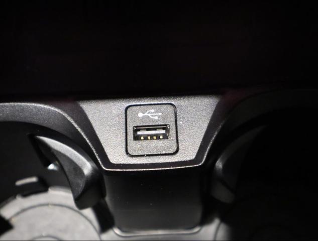 Photo of 2023 Alpine White BMW M4