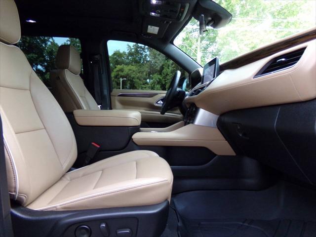 Photo of 2023 Iridescent Pearl Chevrolet Tahoe