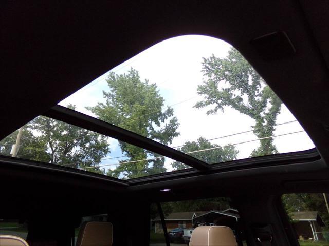 Photo of 2023 Iridescent Pearl Chevrolet Tahoe