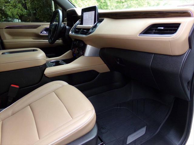 Photo of 2023 Iridescent Pearl Chevrolet Tahoe