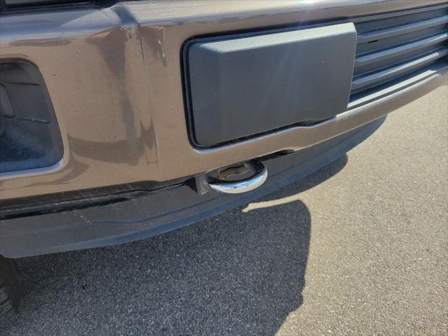Photo of 2016 Oxford White Ford F-150