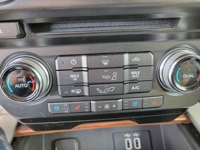 Photo of 2016 Oxford White Ford F-150