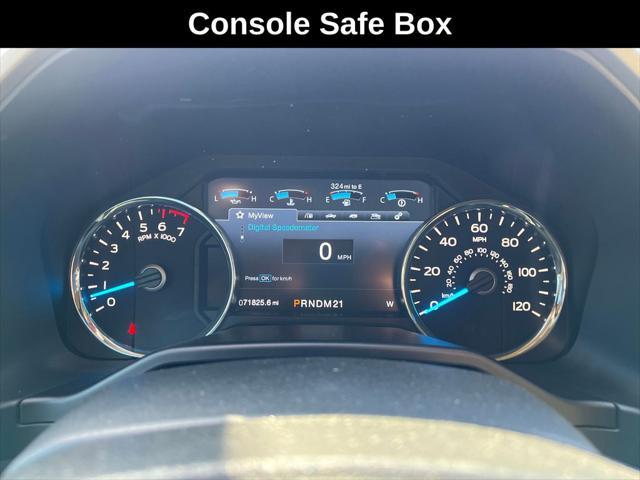 Photo of 2016 Oxford White Ford F-150