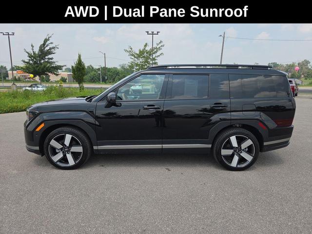 Photo of 2024 Phantom Black Hyundai SANTA FE