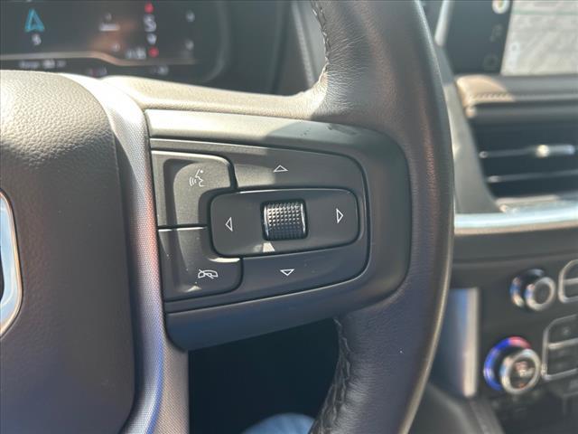 Photo of 2022 Pearl Beige Metallic GMC Yukon