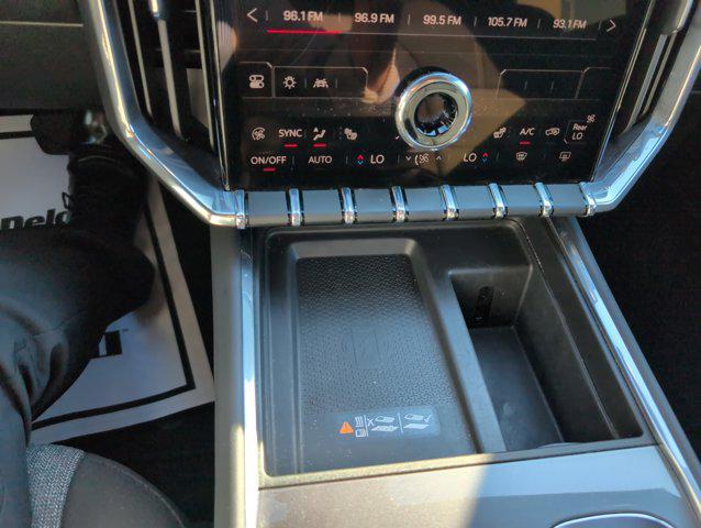 Photo of 2025 Summit White GMC Acadia