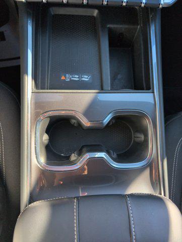 Photo of 2025 Summit White GMC Acadia