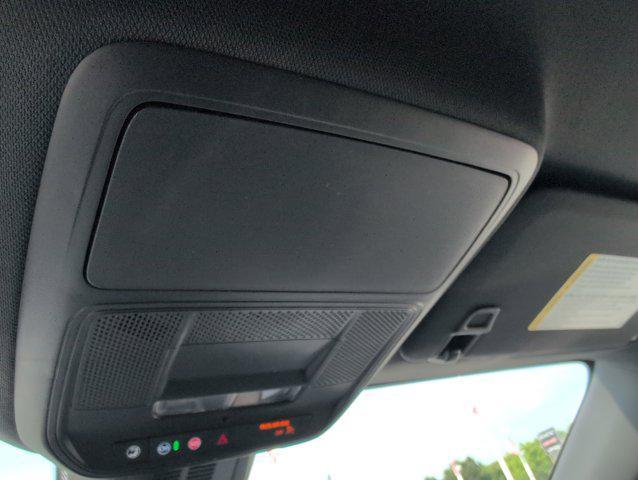 Photo of 2026 Summit White GMC Terrain