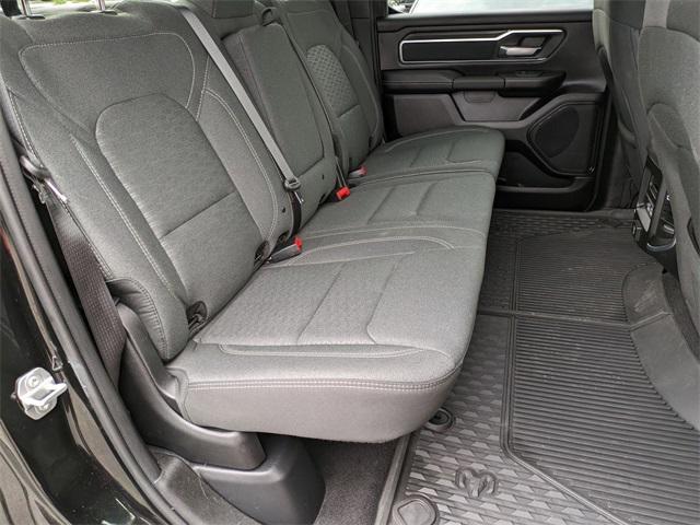 Photo of 2025 Diamond Black Crystal Pearlcoat RAM 1500