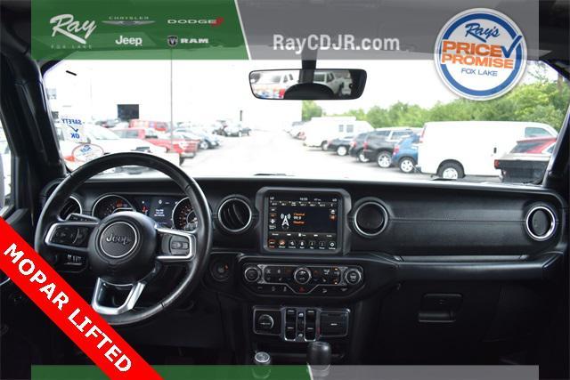 Photo of 2020 Granite Crystal Metallic Clearcoat Jeep Wrangler Unlimited
