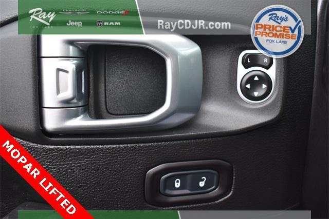 Photo of 2020 Granite Crystal Metallic Clearcoat Jeep Wrangler Unlimited
