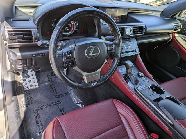 Photo of 2015 Ultra White Lexus RC 350