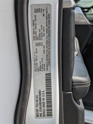 Photo of 2021 Bright White Clearcoat Jeep Grand Cherokee L