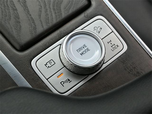 Photo of 2021 Savile Silver Genesis GV80
