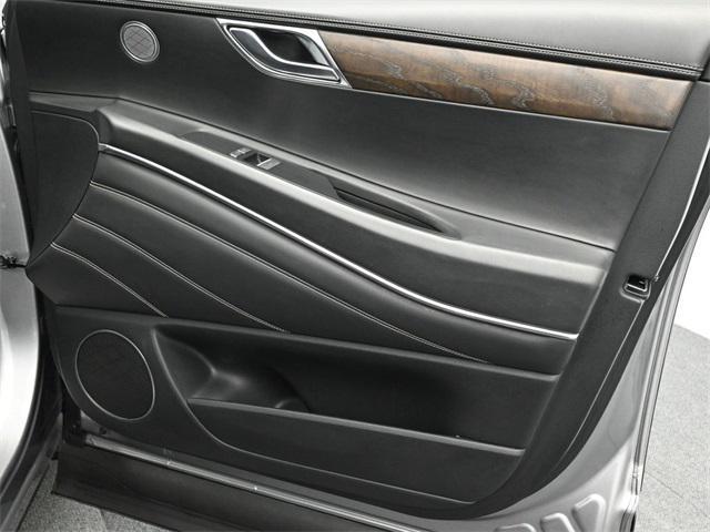 Photo of 2021 Savile Silver Genesis GV80