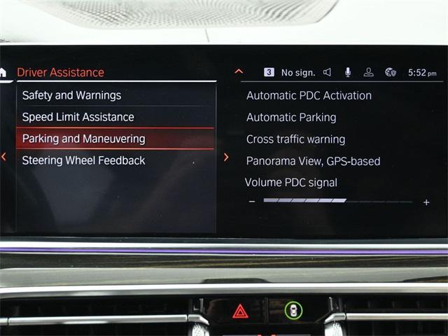 Photo of 2019 Mineral White Metallic BMW X5