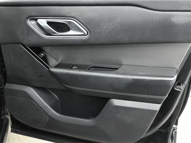 Photo of 2018 Black Land Rover Range Rover Velar