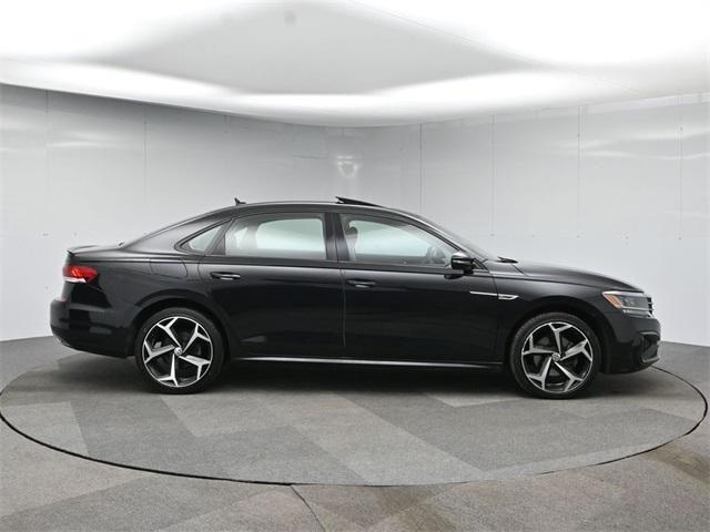 Photo of 2020 Deep Black Pearl Volkswagen Passat