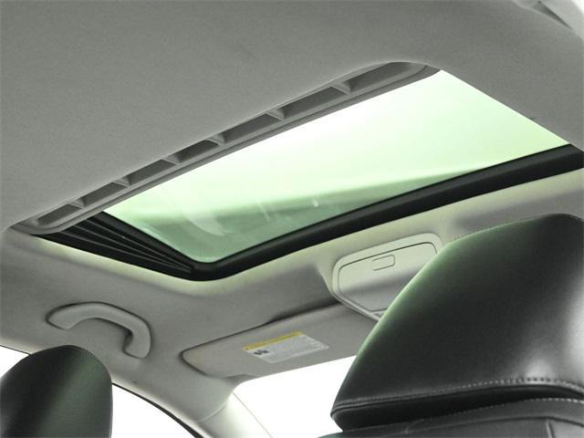Photo of 2020 Deep Black Pearl Volkswagen Passat