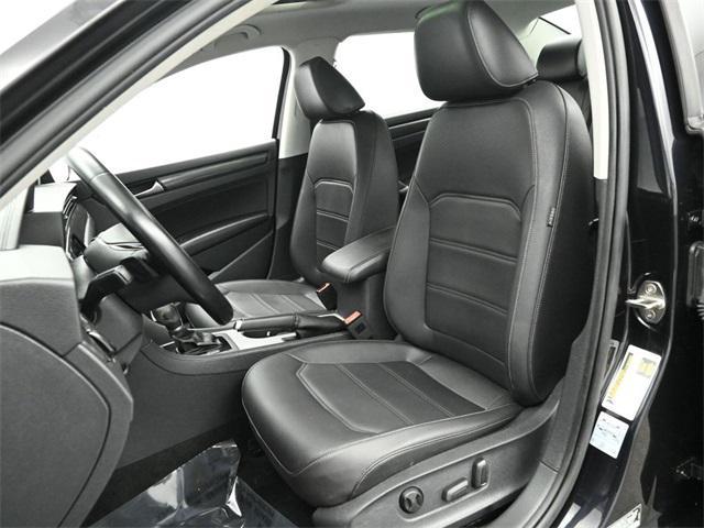 Photo of 2020 Deep Black Pearl Volkswagen Passat