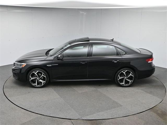 Photo of 2020 Deep Black Pearl Volkswagen Passat