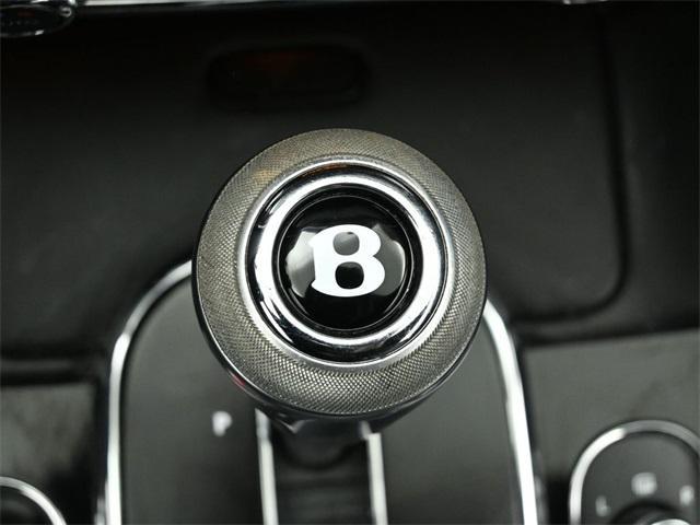 Photo of 2016 White Bentley Continental GT