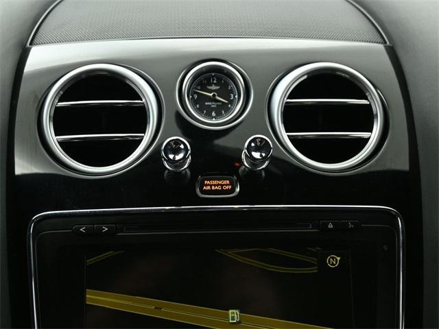Photo of 2016 White Bentley Continental GT