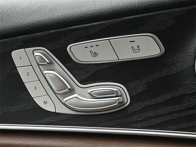 Photo of 2017 White Mercedes-Benz E-Class